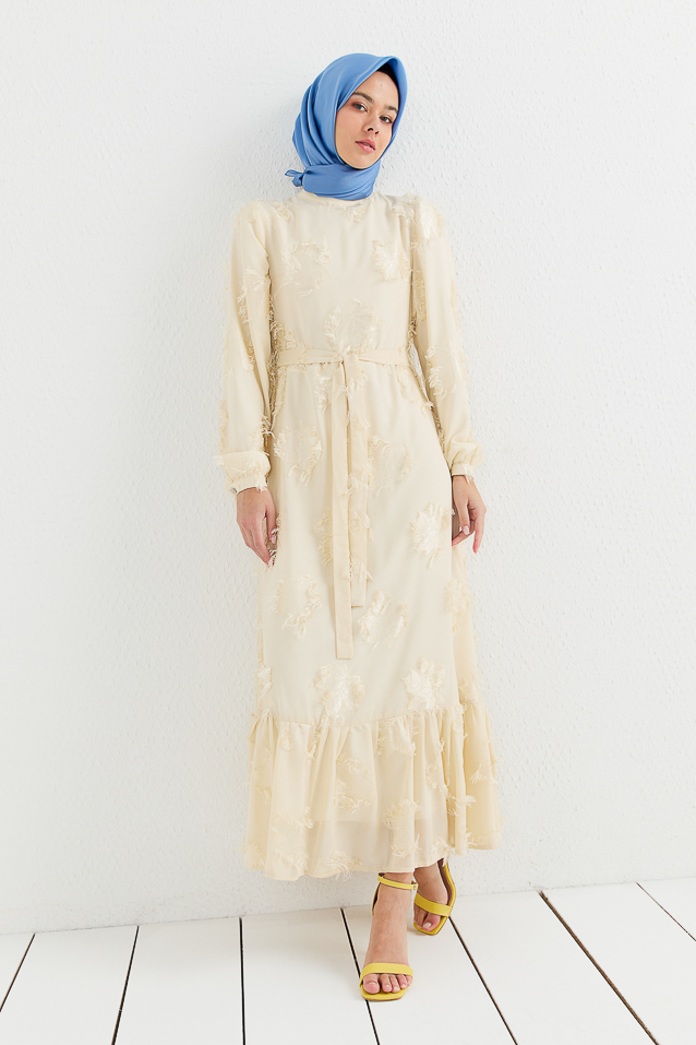 NİHAN Dress Nihan Kuşaklı  Dik Yaka Jakar Detaylı Elbise  Bej_modest