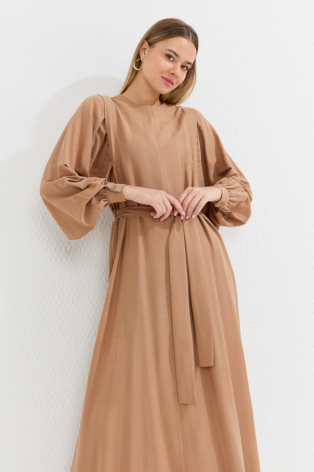 NİHAN Elbise Nihan Kuşaklı Elbise  Camel_modest